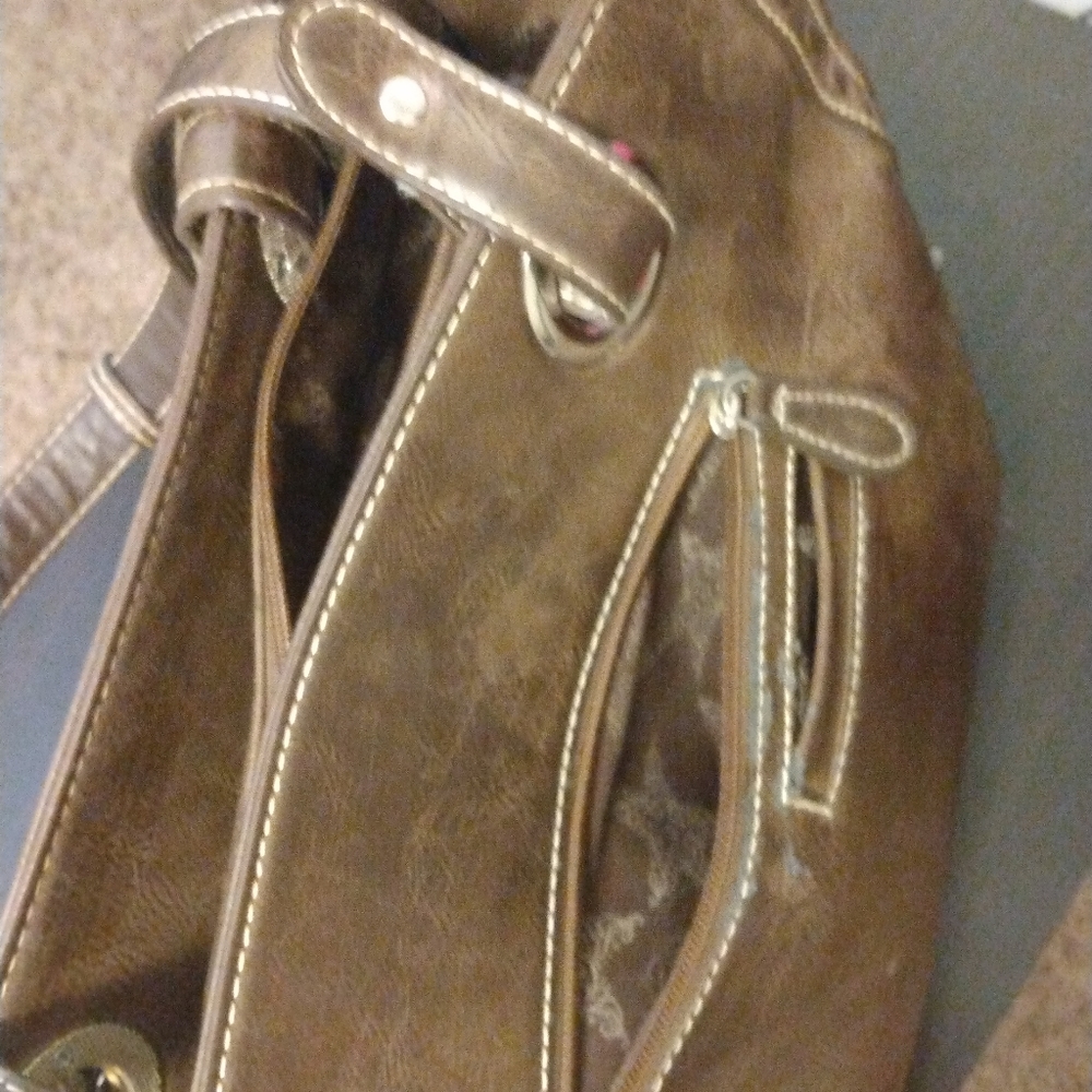 Purse - Picture 9 of 10